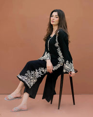 Inaya-Unstiched Lawn Embroidered 2pc