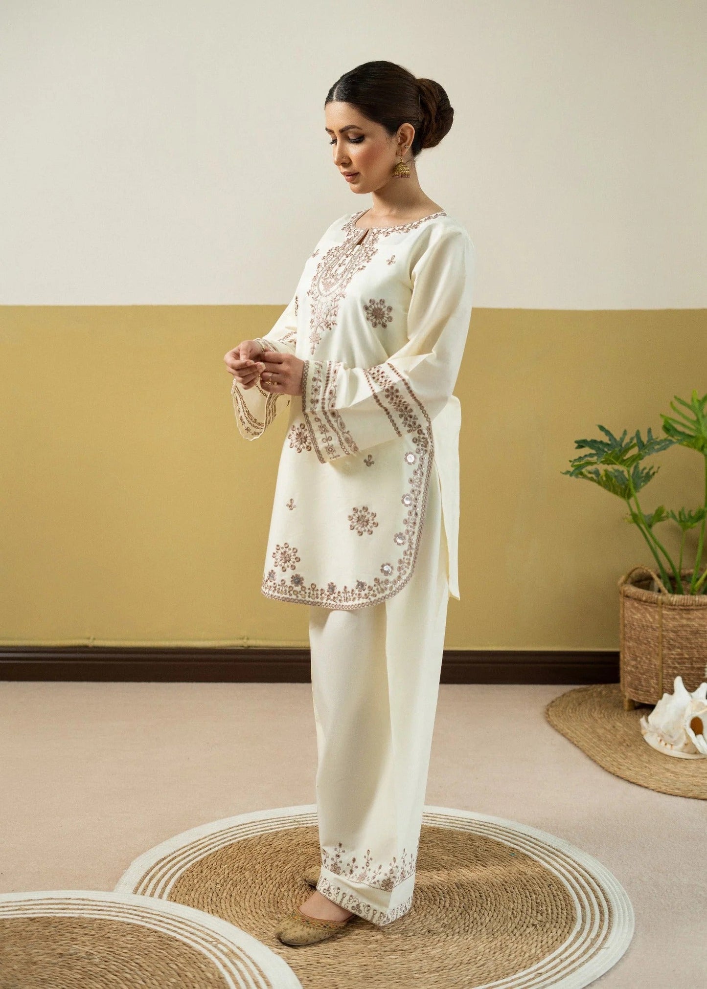 Roshail - Unstiched Embroidered 2PC Lawn