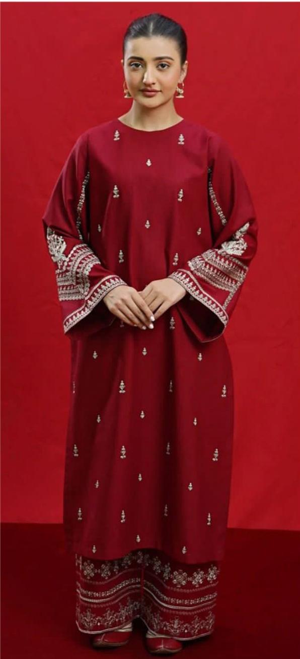 Aiza-Women's Premium Embroidered Lawn 2-Piece Suit – Maroon | Unstitched