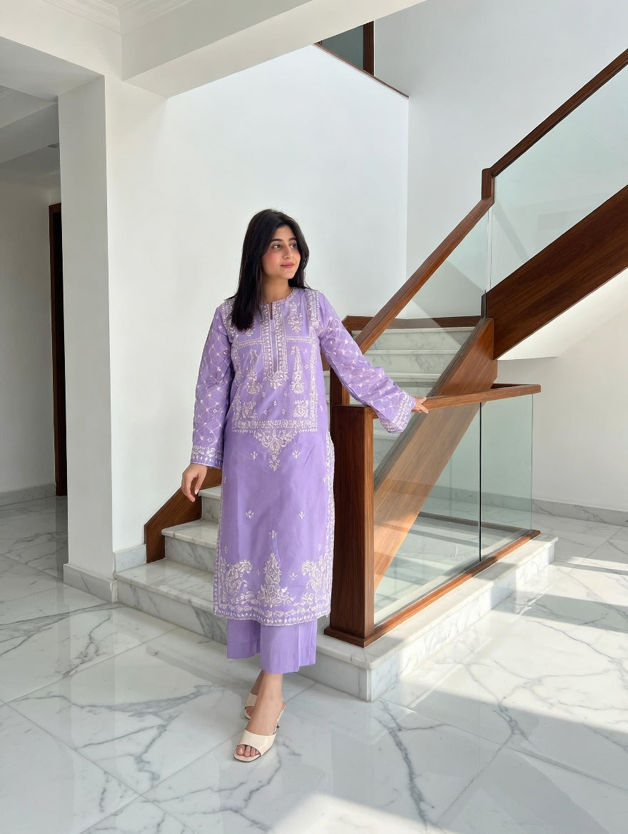 Mahnoor- Unstiched Embroidered Lawn 2pc