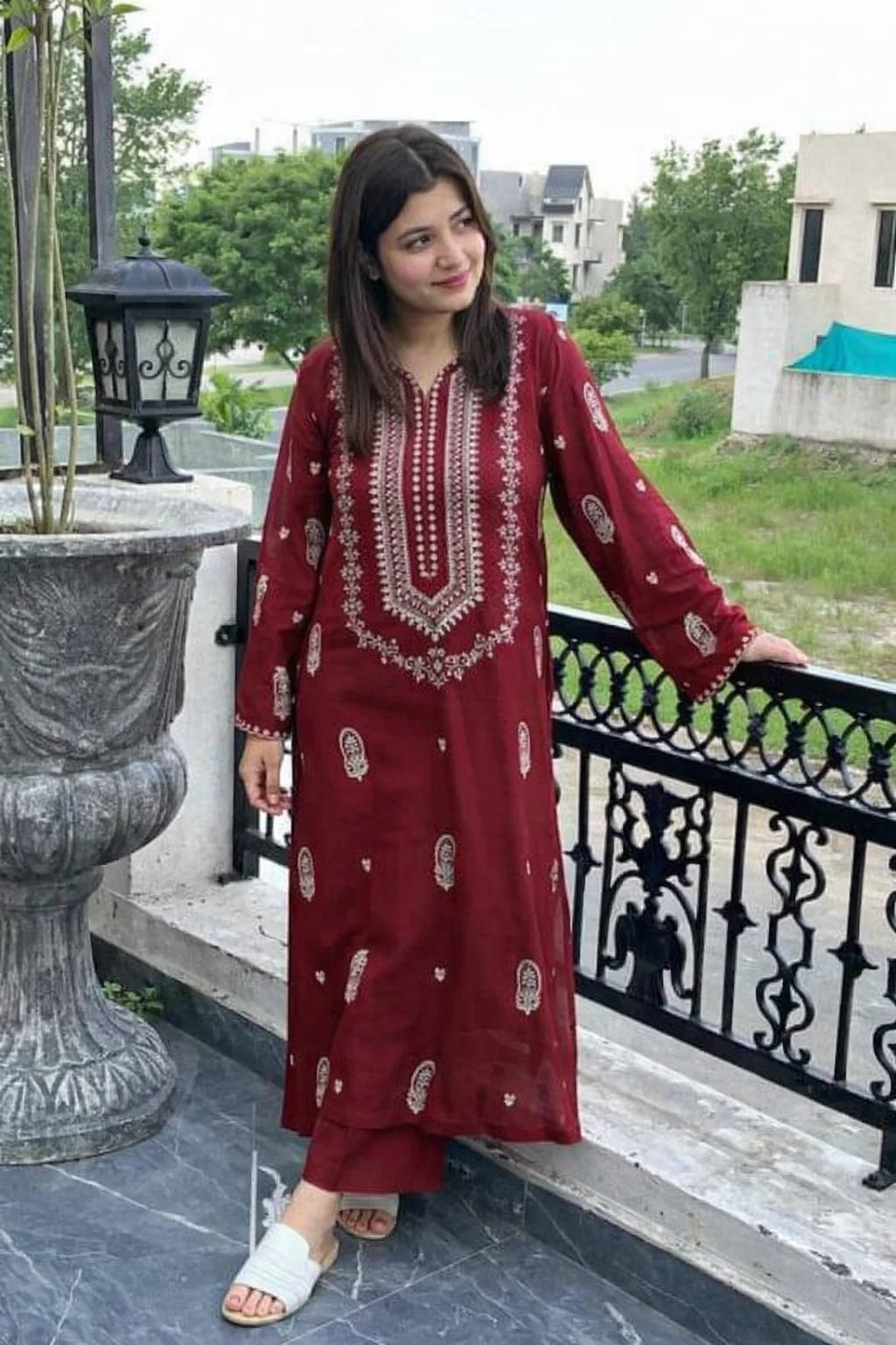 Afsheen - Unstiched Embroidered 2PC Lawn